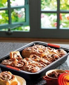 Le Creuset Rectangular Bake Tin