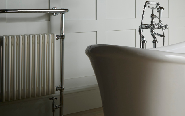 a bathtub in a bathroom