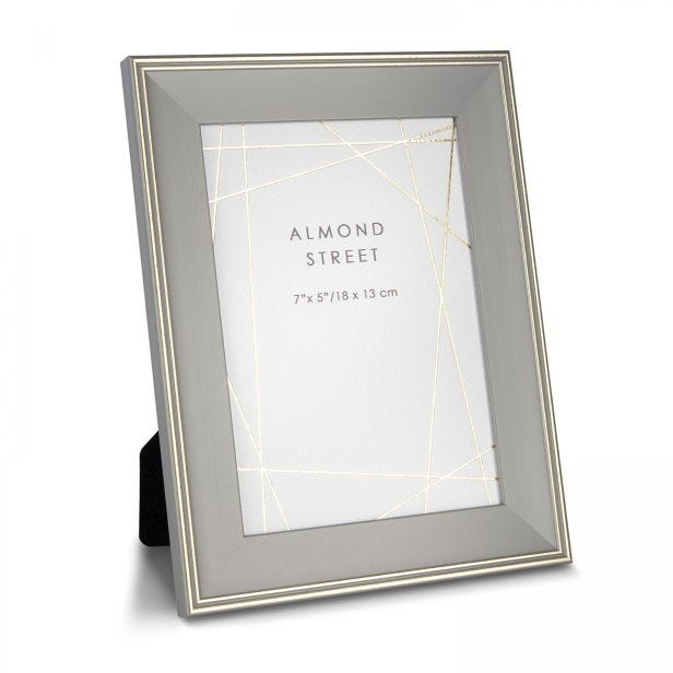Almond Street Kingston Photo Frame, 7" x 5"