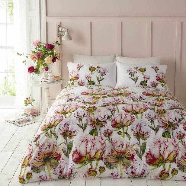 Voyage Maison Heligan Floral Duvet Set, Super King, Fuchsia