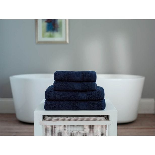 Deyongs Kingston 4 Piece Towel Bale, Navy