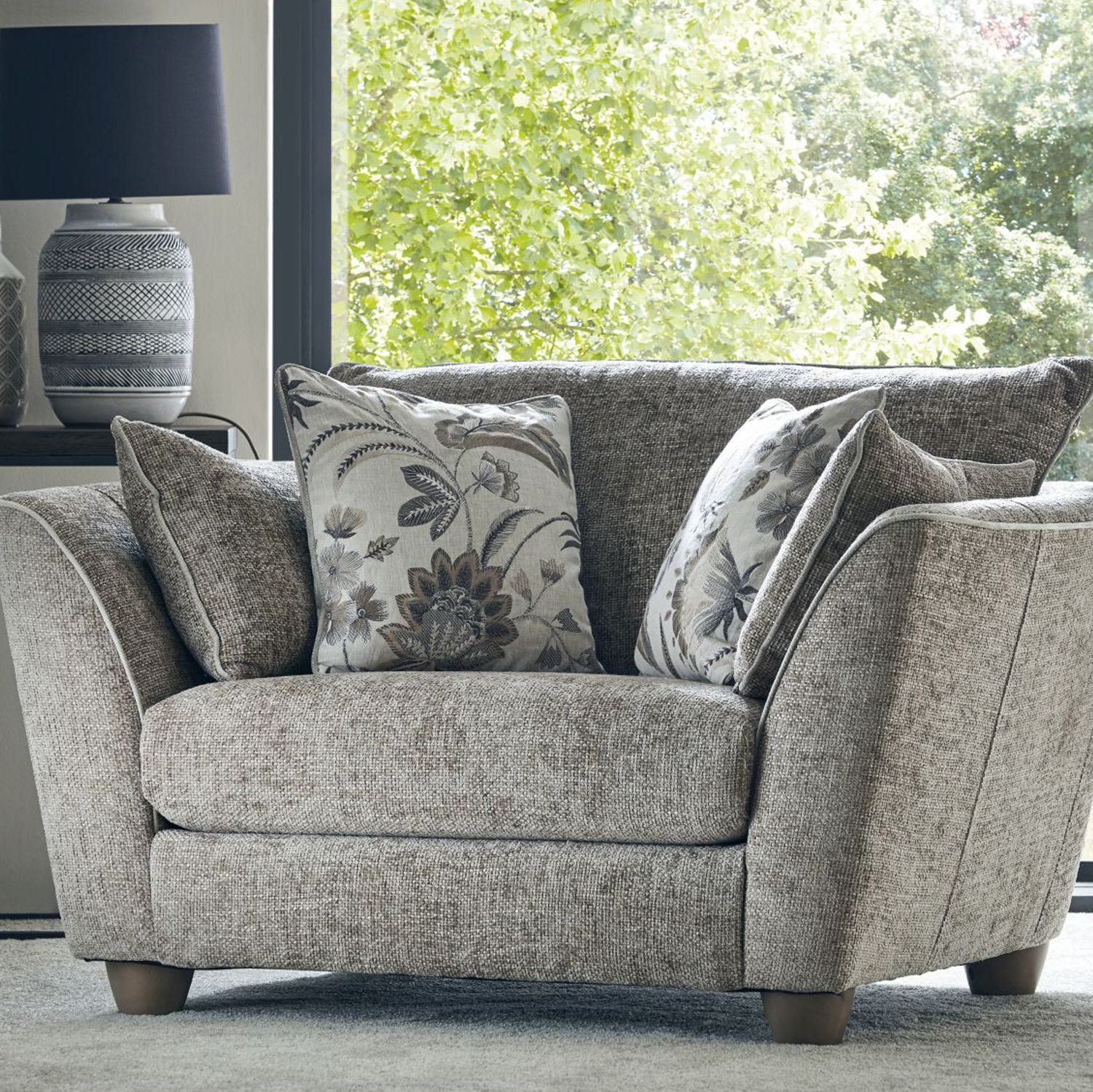 Snuggler armchair outlet