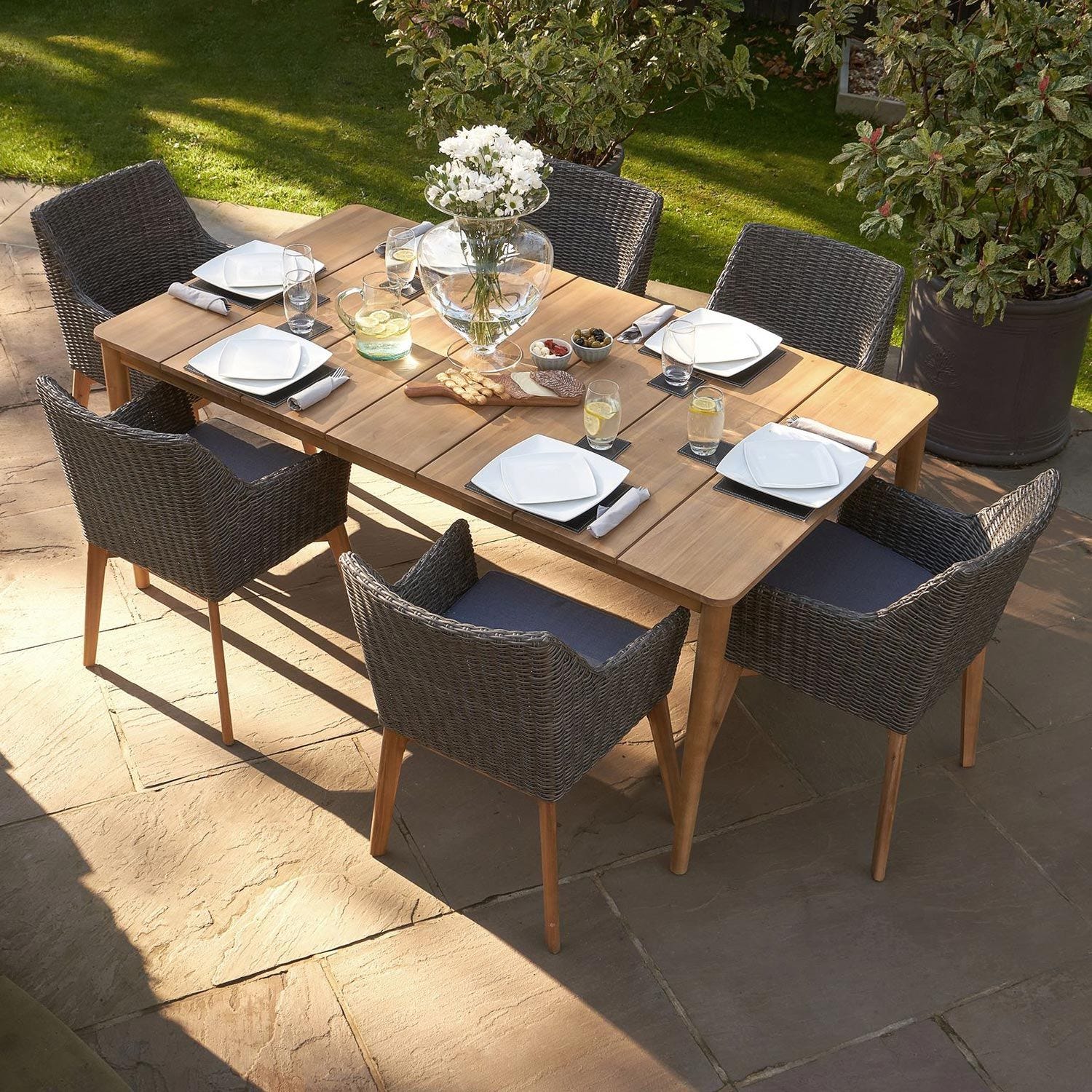 Lona 6 shop piece dining set